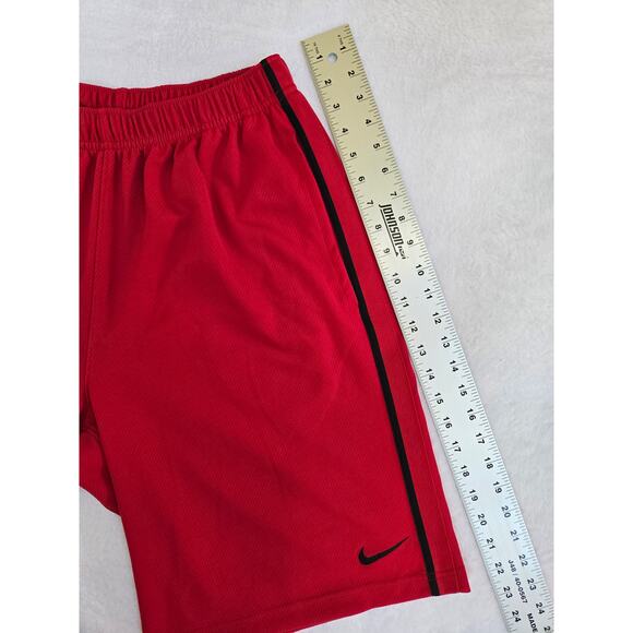 Nike Shorts Adult Mens Medium Red Activewear Pockets Athletic - Picture 4 of 6